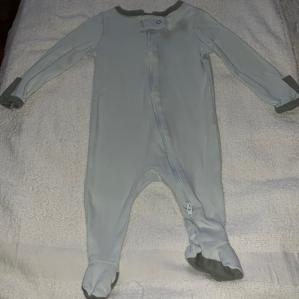 Baby one piece zipper outfit